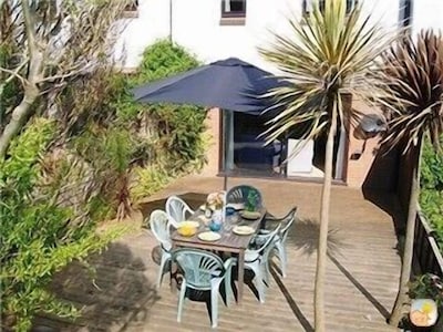 Quality Home on the Beach in unspoilt Seaside Village just 50 m from the Sea