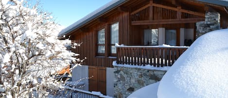 Chalet Mathilde, Les Coches-La Plagne, Paradiski.  Catered chalet