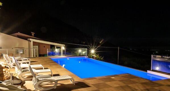 WWW.BAGLIORIDISICILIA.COM IS A SELECTION OF VILLAS WITH PRIVATE POOL!!!