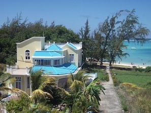 Villa showing private access to he beach