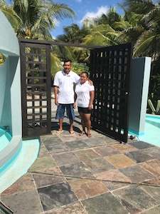 Casa De Los Sueños - Resort de lujo privado justo en el océano