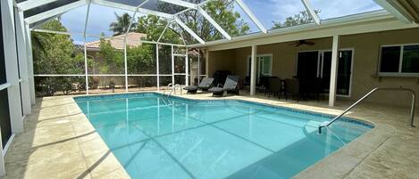 Sunny, warm, inviting! Electric heat and Solar heat keep the water 'just right'!