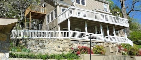 Chimney Rock Getaway w/ several balconies and windows