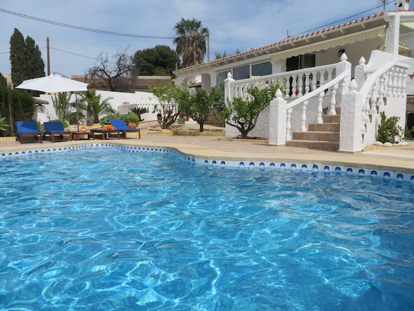 Beautiful Villa and amazing pool area
