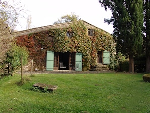 Stunning 17th Century luxury farmhouse