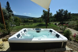 Bubbelpool utomhus