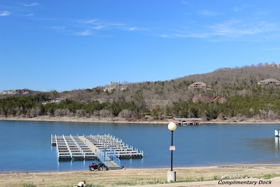 Fabulous Patio View Overlooking The Main Channel Of Table Rock Lake