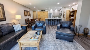 Beaver Creek West Condo Q-1 living room and kitchen