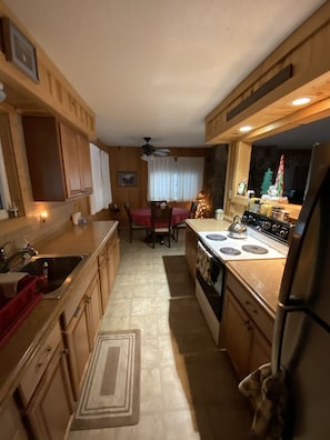 Expanded view Of kitchen