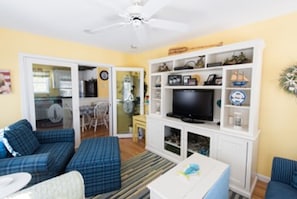 Living Room with flat screen TV