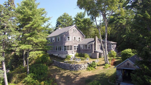 House from head of dock