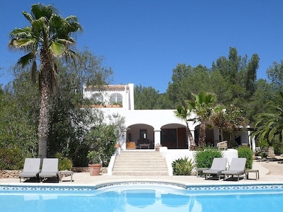 Magnificent villa near Benirras Beach – idyllic spot in the chic north of Ibiza
