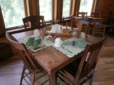 Hickory Springs Bed and Breakfast--near Boonville/Columbia