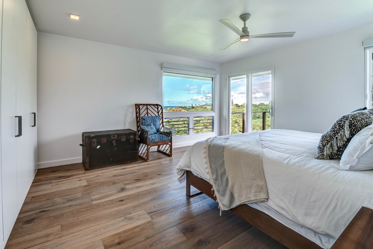 Ocean View Hanalei Bluff House With Pool