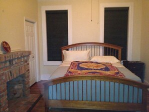 Master bedroom - King Bed