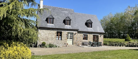 Le Clos - Your Perfect Holiday Home from Home!