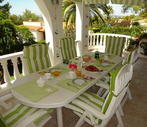 Veranda set for Breakfast