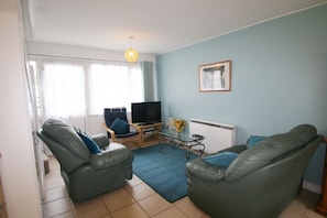 lounge area 