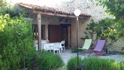 Family  friendly house  near  the beaches and historic town of La Rochelle 