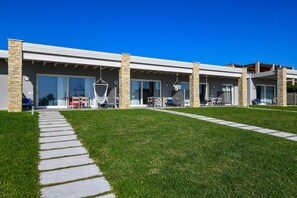Elegance apartment are in a single storey building