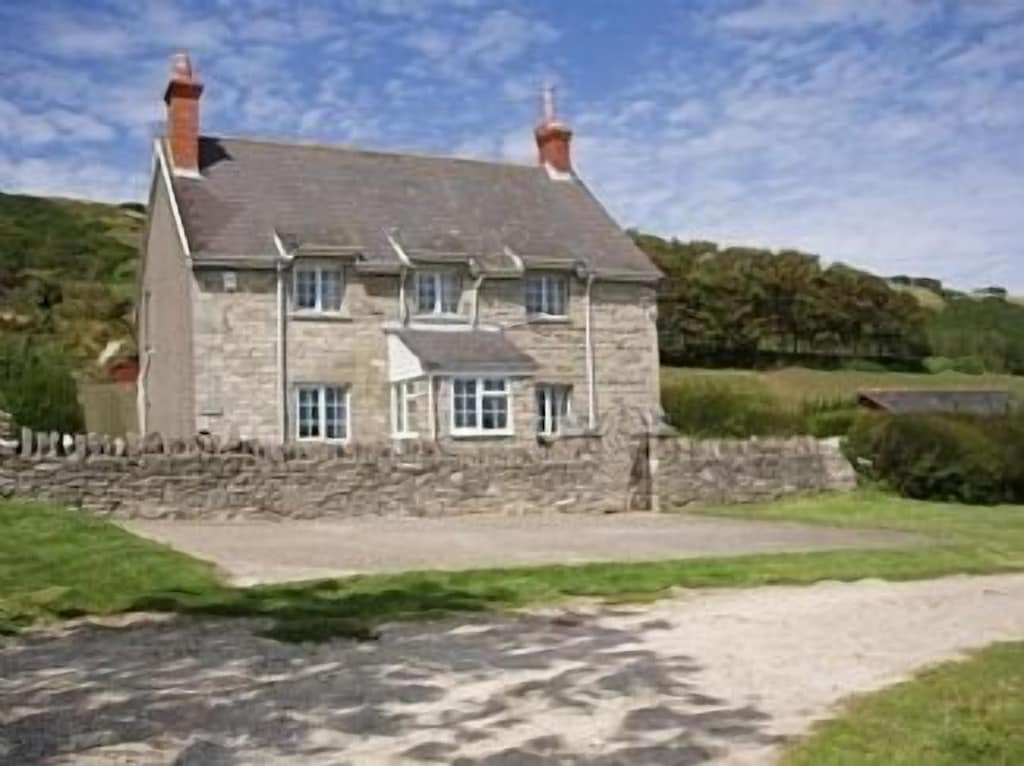 Picture of villa