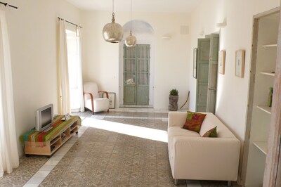 Elegante Apartamento en Vejer de la Ciudad Vieja, renovado, pero con preciosas características originales