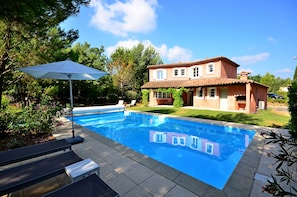 Private Villa & Pool