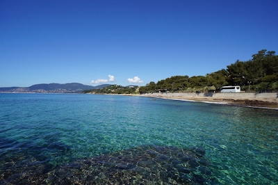 *Discounted* Gorgeous Beach house near St Tropez- Jardin seaview  - 3 min to sea