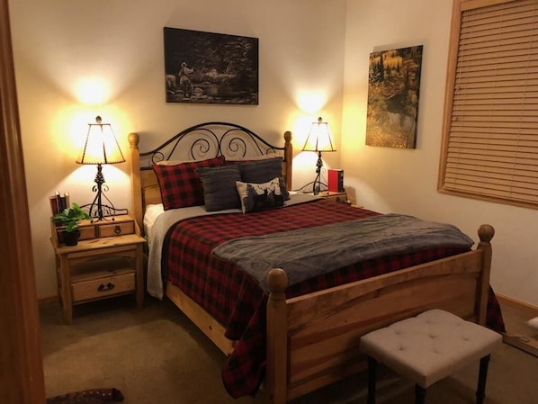 Master Bedroom featuring Queen Size Bed.