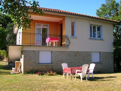   Villefranche de rouergue orlhonac villa ***5 personnes 