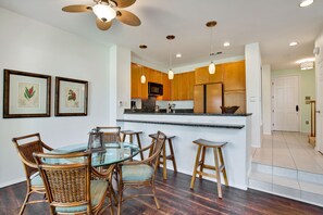 Dining Table and Breakfast Bar