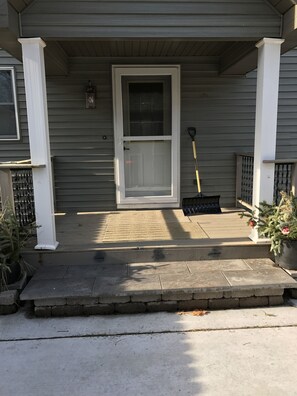 FRONT ENTRY