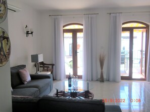 Lounge area