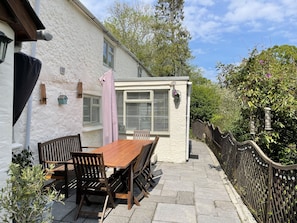 Front Terrace Overlooking the Kingswood