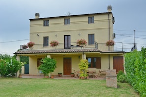 Fully restored in 2004, the house with 4 bedrooms & 3 bathrooms has great views.