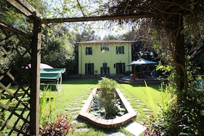 Holiday villa for Rent in Versilia