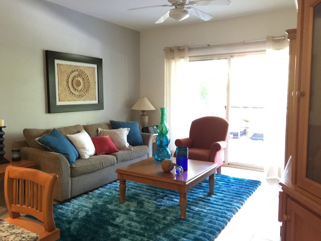 Escape To Paradise! Grand Marina Villas 1 Bedroom, 1 Bath Condo