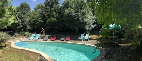 Piscine 4X8 chauffée du  15 juin au 15 septembre