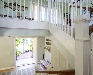 STAIRCASE TO MAIN FLOOR