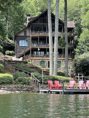 Top two floors Camp destination spot ....views are outstanding.