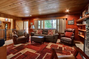 Living room with plenty of room for relaxing