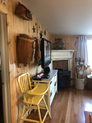 Living room with gas fireplace 