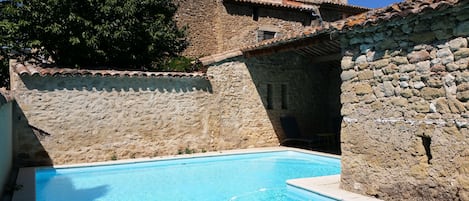 Charming Renovated Old House with swimming pool