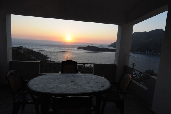 VIEW TO THE AIGEIAN SEA.