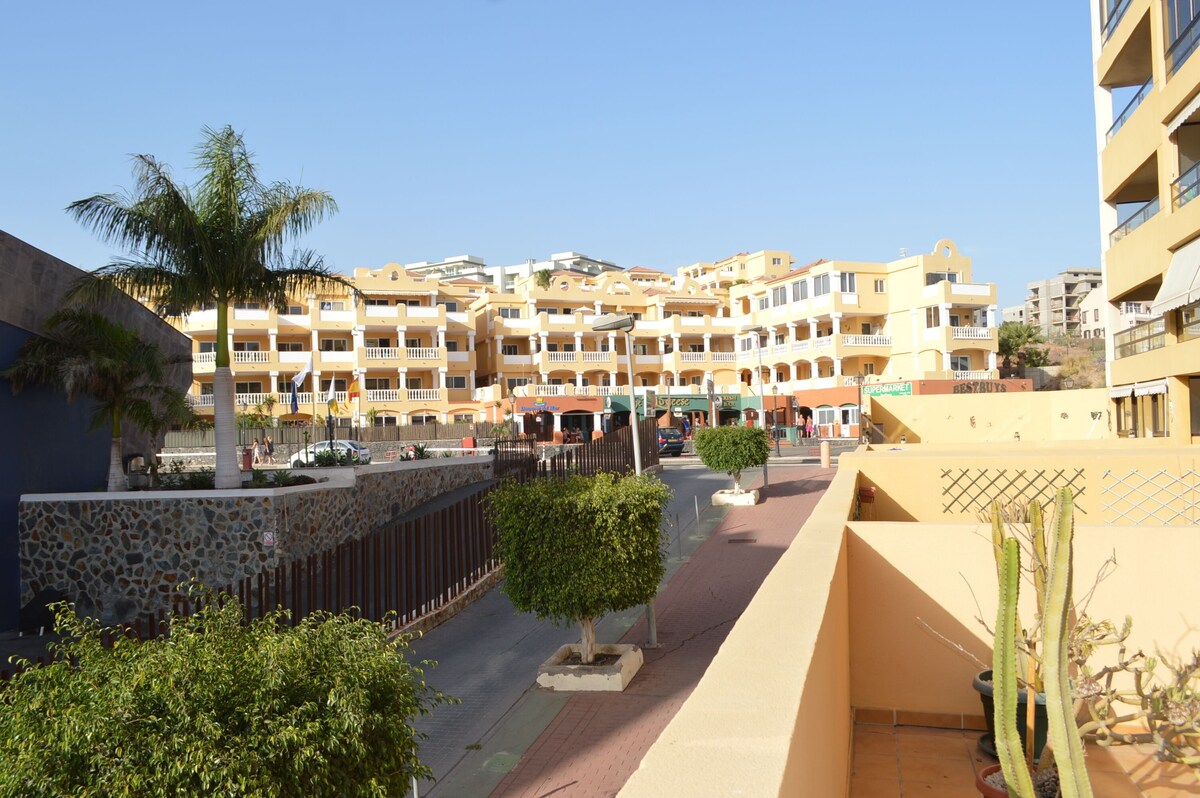 Main Image