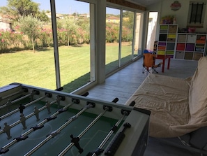 Spielezimmer