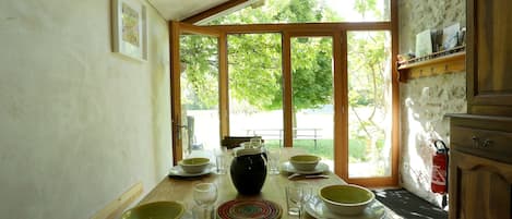 Kitchen / dinning room