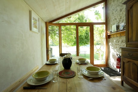 Kitchen / dinning room