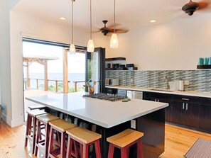 Fully stocked gourmet kitchen with UV filtered water at the sink and ice maker.