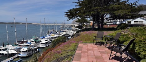 This amazing bayfront home enjoys an exclusive location in Morro Bay